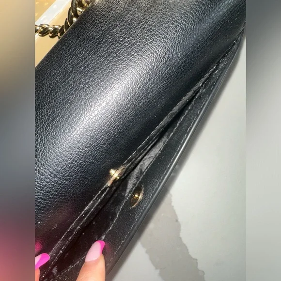 MICHAEL KORS Large Mott Leather Shoulder Bag - Picture 12 of 16